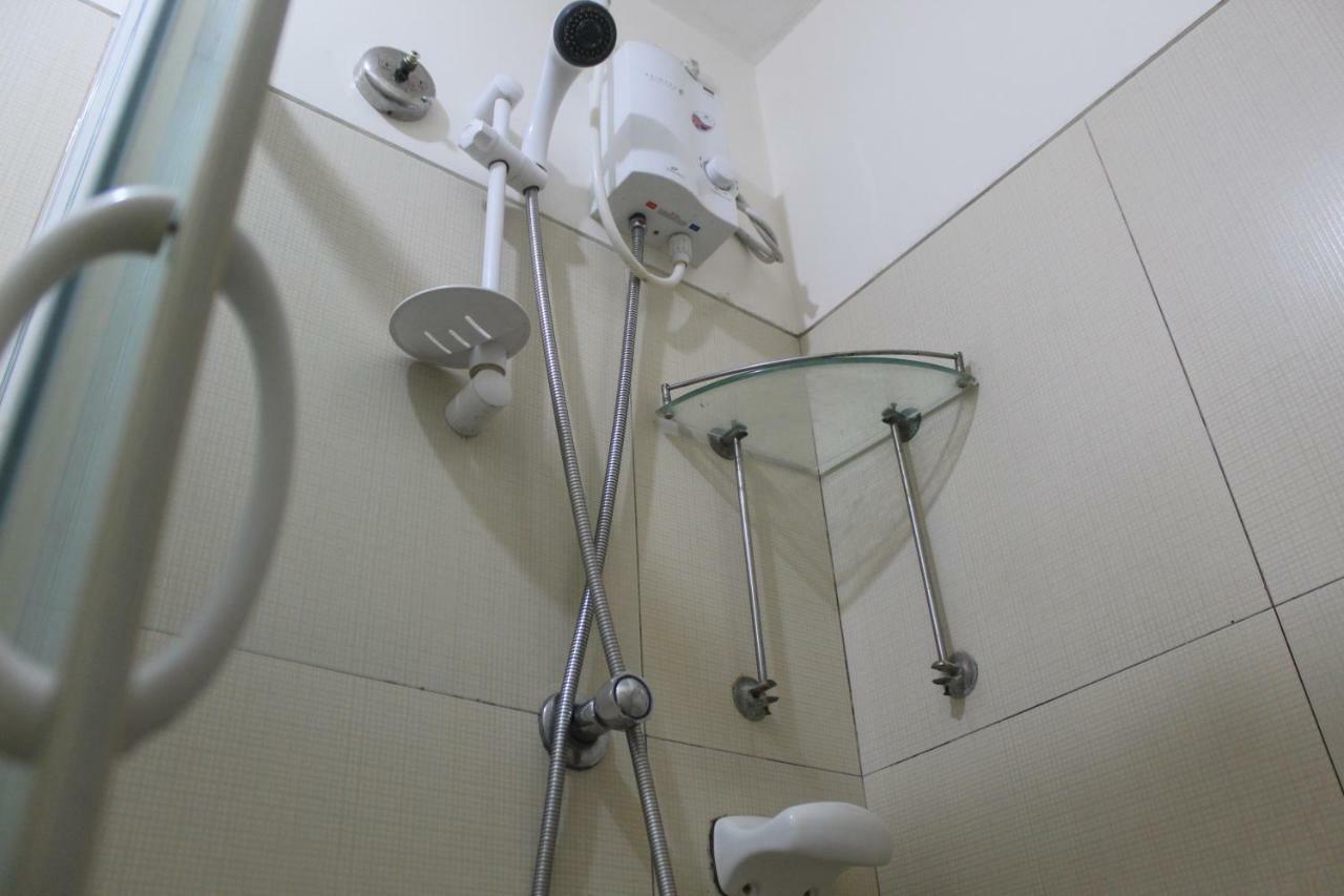 Chateau Elysee A3 Near Airport Wifi Kitchen Paranaque City Luaran gambar